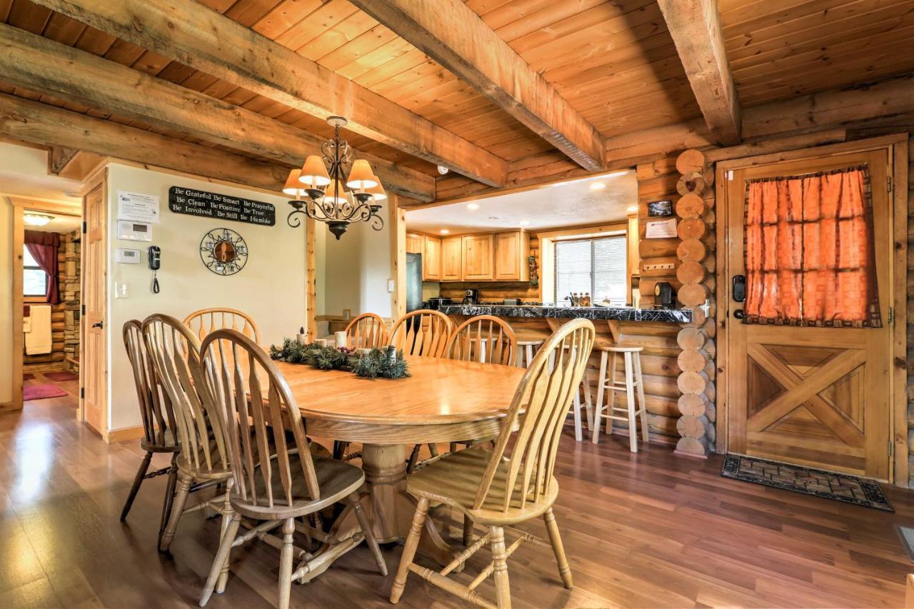 Cozy Utah Cabin With Deck And Fire Pit! Duck Creek Village 외부 사진
