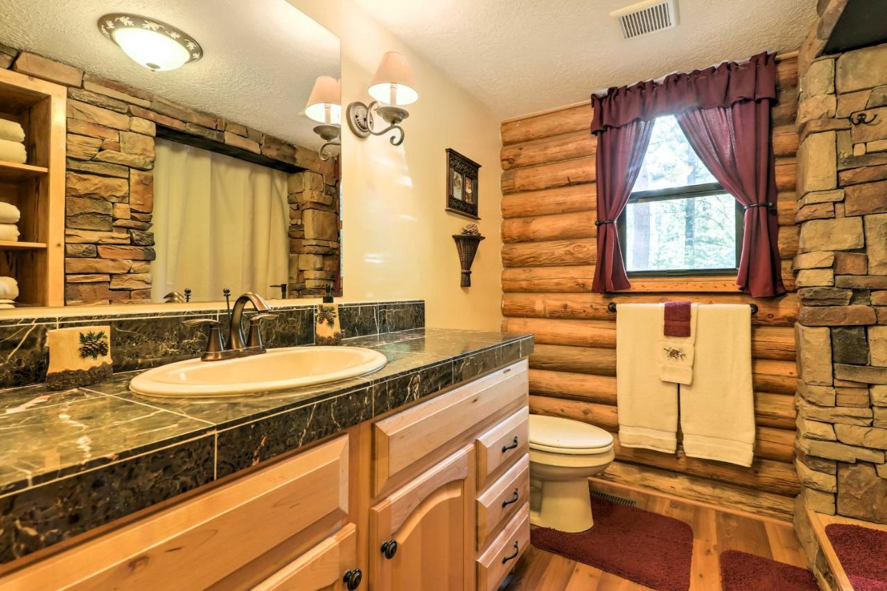 Cozy Utah Cabin With Deck And Fire Pit! Duck Creek Village 외부 사진